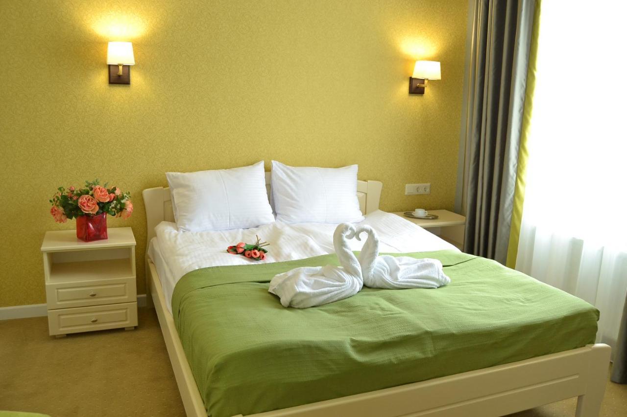Hotel Ajur Odessa Extérieur photo