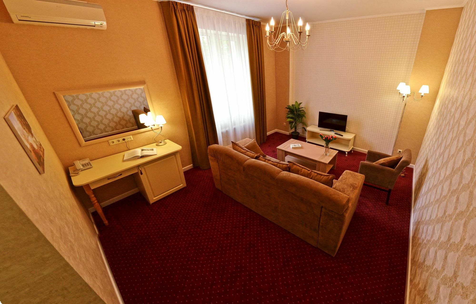 Hotel Ajur Odessa Extérieur photo